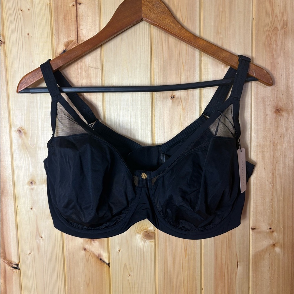 Understance 38DDD
SHEA FLEXWIRE
MOLDED SPACER BRA
Black

U00840028